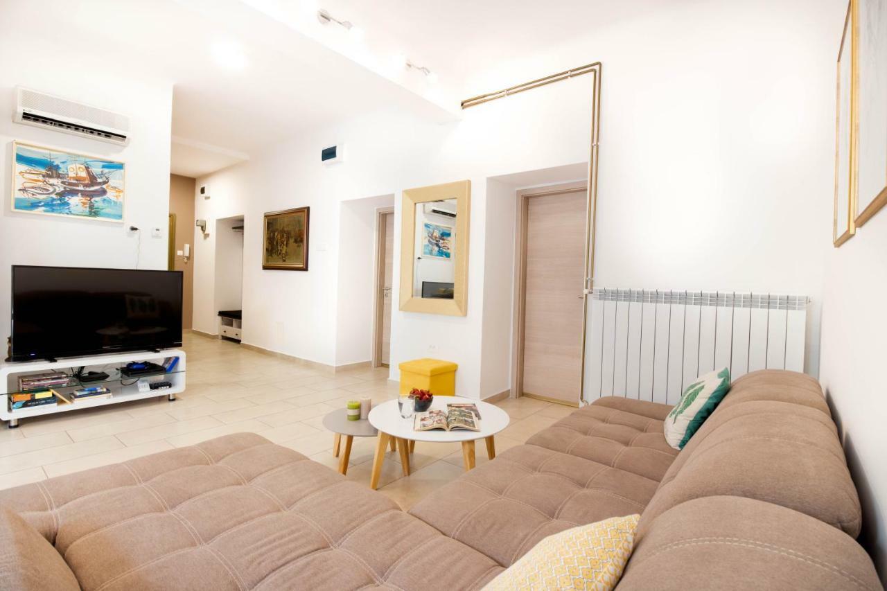 Heart Of Rijeka - Modern And Cozy Apartment 75M2, 5Th Floor מראה חיצוני תמונה